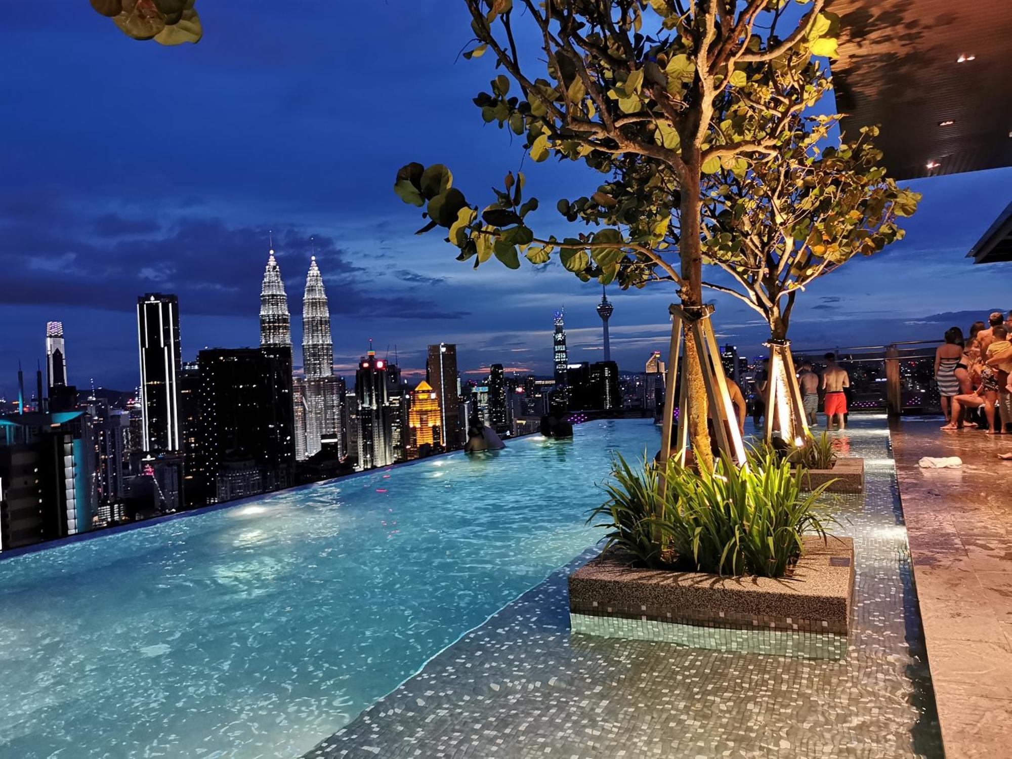 Expressionz Designer Suites Host By Aurora Premium Stay Kuala Lumpur Buitenkant foto