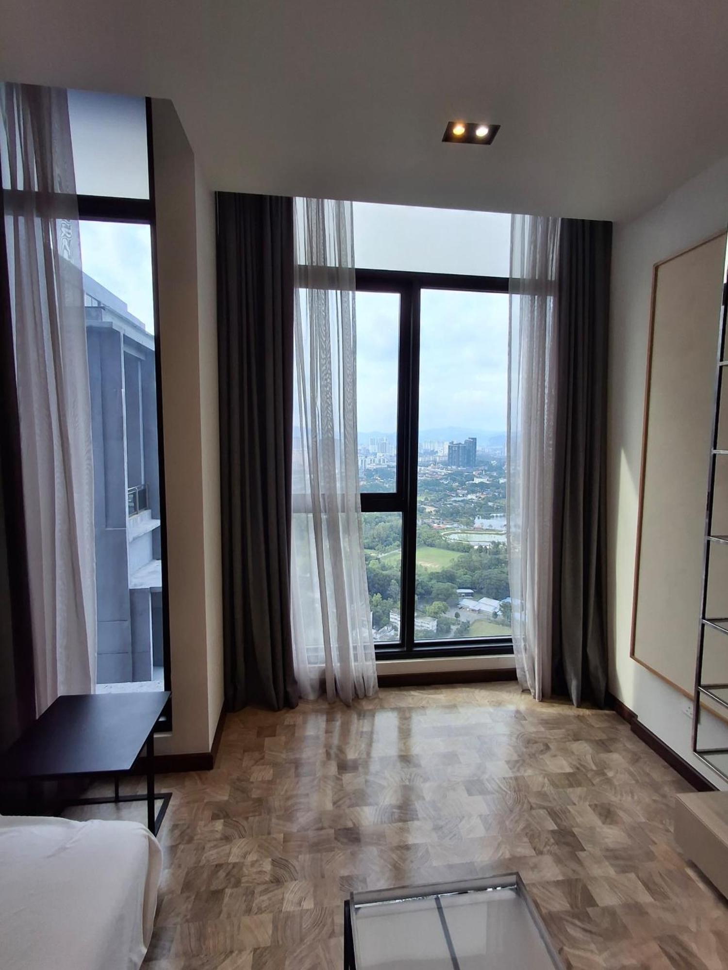 Expressionz Designer Suites Host By Aurora Premium Stay Kuala Lumpur Buitenkant foto